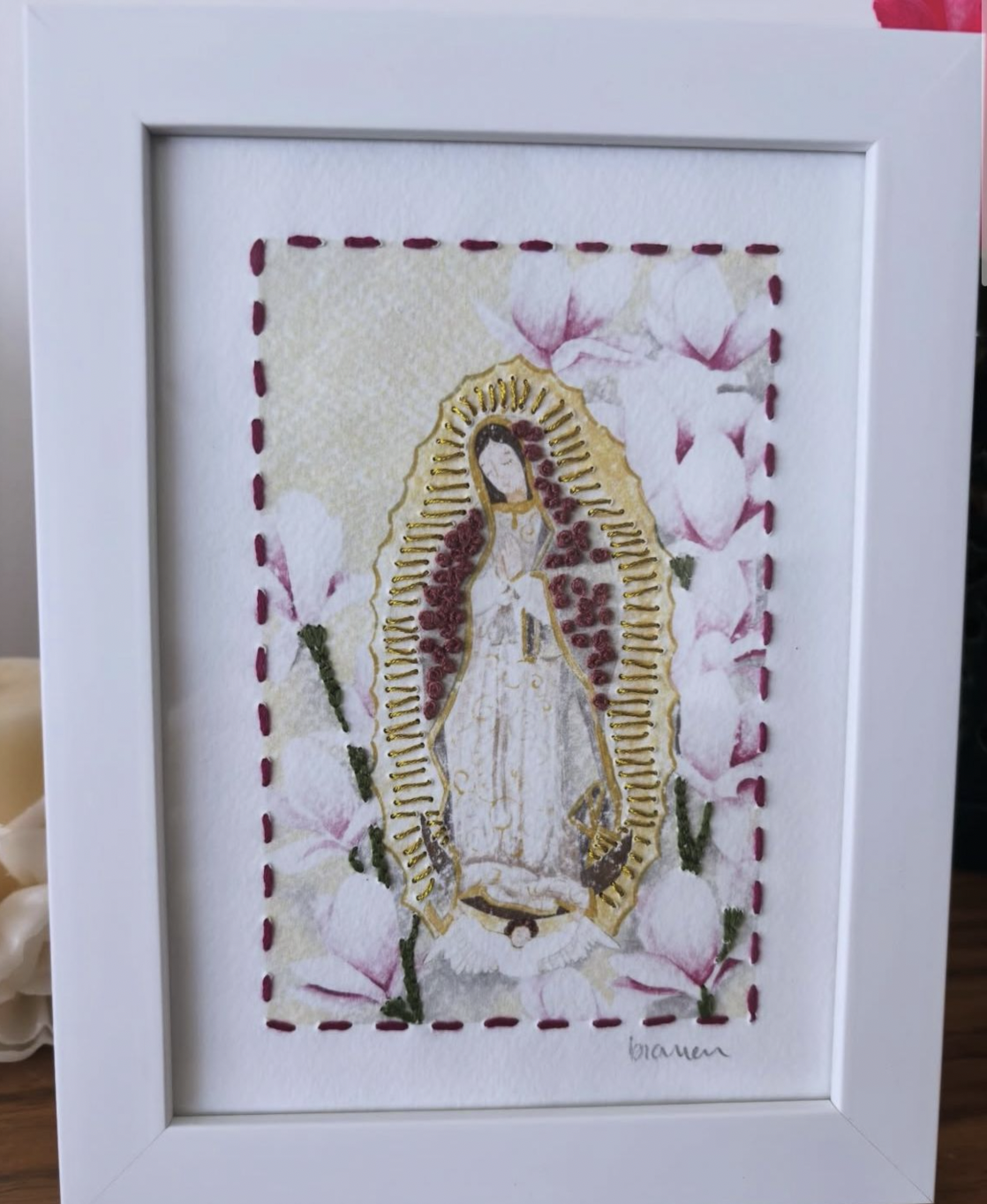 Cuadro bordado Virgen